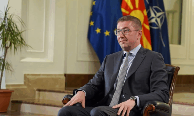 Мицкоски: Со ВМРО-ДПМНЕ платите растат двојно повеќе