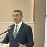Мицкоски со жестока порака од саемот на градоначалници: „Четири години работа без афери – време е Македонија да каже НЕ на ДУИ и СДСМ!“