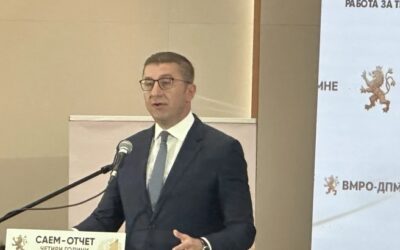Мицкоски со жестока порака од саемот на градоначалници: „Четири години работа без афери – време е Македонија да каже НЕ на ДУИ и СДСМ!“
