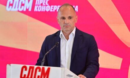 Филипче алармира: „ВМРО-ДПМНЕ губи 120.000 гласови – власта намерно отвора врата за изборни злоупотреби!“