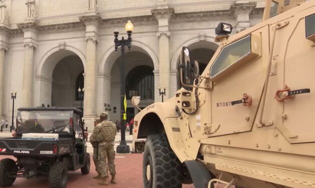 Вооружени војници на улиците на Вашингтон – Трамп најави проширување на акцијата и кон Чикаго и Балтимор!