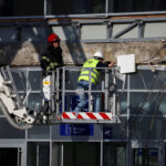 Десет месеци по трагедијата во Нови Сад: 16 загинати, правда сè уште нема