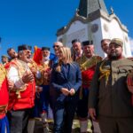 Српската министерка: „Македонците и Србите се исто дрво, ист корен!“ – Дипломатите алармираат за провокација